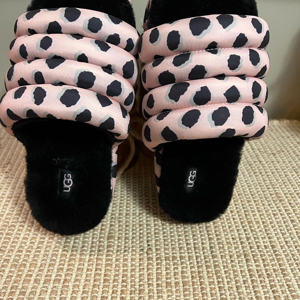 Ugg Slides - image 2